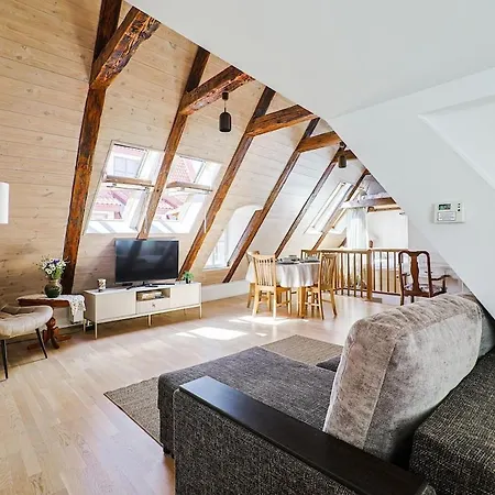Old Town Secret Terrace Loft Appartement Riga